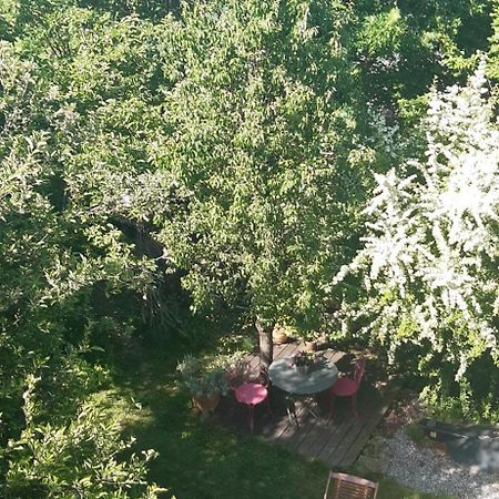 Meubles Les Charmettes Daire Chambéry Dış mekan fotoğraf